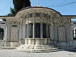 Sebil of the Mihrişah Sultan Complex, with side fountains