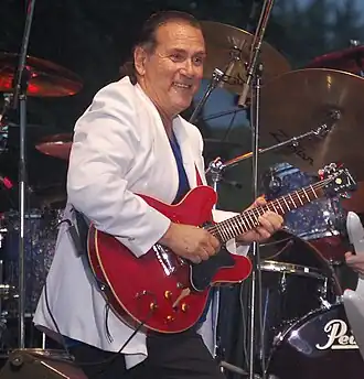 Pinera performing in 2009