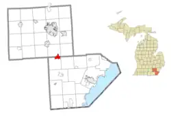 Left: location within Monroe County (bottom) and Washtenaw County (top); Right: location within the state of Michigan