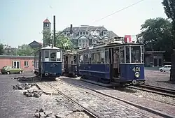 The Amsterdam motor car 465 and 857 at the Haarlemmermeer station.