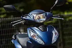 Equipped with Halogen Headlight