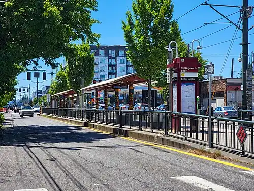 The side platform of North Killingsworth station, facing south