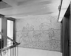 Interior of the H-Block, Oslo, by Erling Viksjø (1959, demolished 2020); sandblasted relief by Pablo Picasso