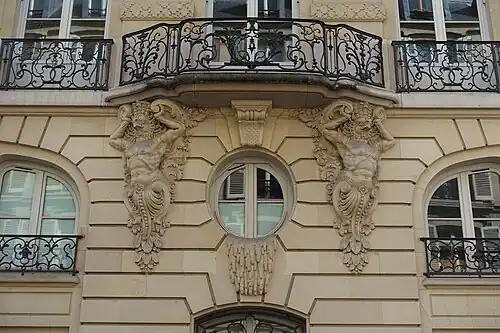 Thai inspiration – Monumental corbels of a Société financière française et coloniale headquarter (Rue des Mathurins no. 53), Paris, unknown architect, c.1910