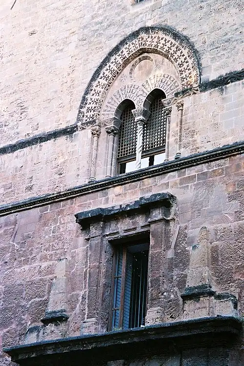 A double mullioned window.