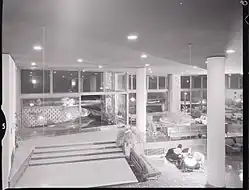 Atrium, reception, pianobar