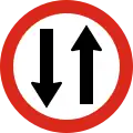 R-06 Two-way traffic