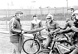 Jarman coaching novices