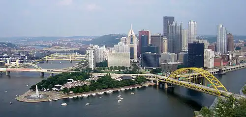 Pittsburgh population: 299,718