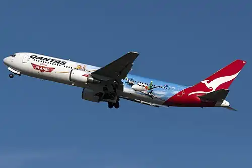 VH–OGG advertising Planes