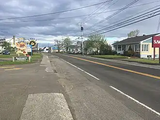 Quebec Route 132 in Carleton-sur-Mer.jpg