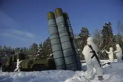Installing inflatable decoys of the S-300S-300PMU2 during a Russian army exercise by the Guards Engineer Brigade and the Engineer Camouflage Regiment.