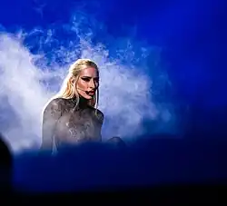 Raiven performing in 2024