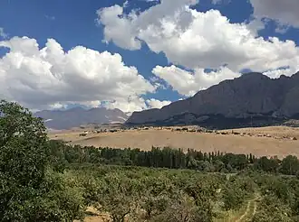 Elekgölü and hills, Çamardı