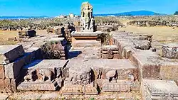 Ruined temple near Rani Talab, Dipadih