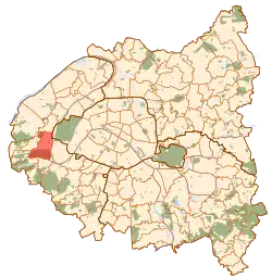 Location (in red) within Paris inner suburbs