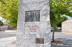 Monument to the draper in Santa María del Berrocal