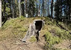 A dugout shelter in Sarvenperä.