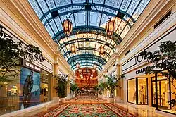 Via Bellagio shops