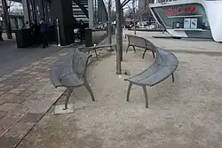 "Zipper Bench" seating