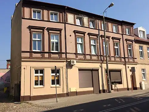 Main elevation on the street