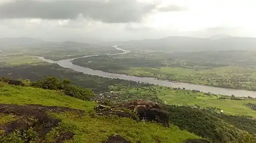 Vaitarna river from the fort