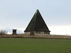 Pyramid (1728), Castle Howard
