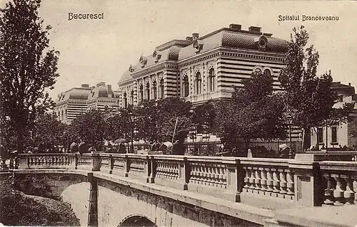 Facade of the new part of the Brâncovenesc Hospital in Piața Unirii, Bucharest, 1880–1890, demolished in 1986,[131] by Karl Benisch