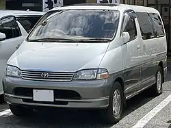Toyota Granvia (VCH16W; first facelift, Japan)
