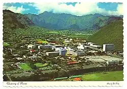 Vintage shot of the University of Hawaiʻi at Mānoa with the back of the valley in the background