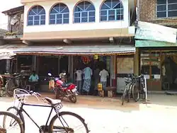 Upper market showing one grocery store